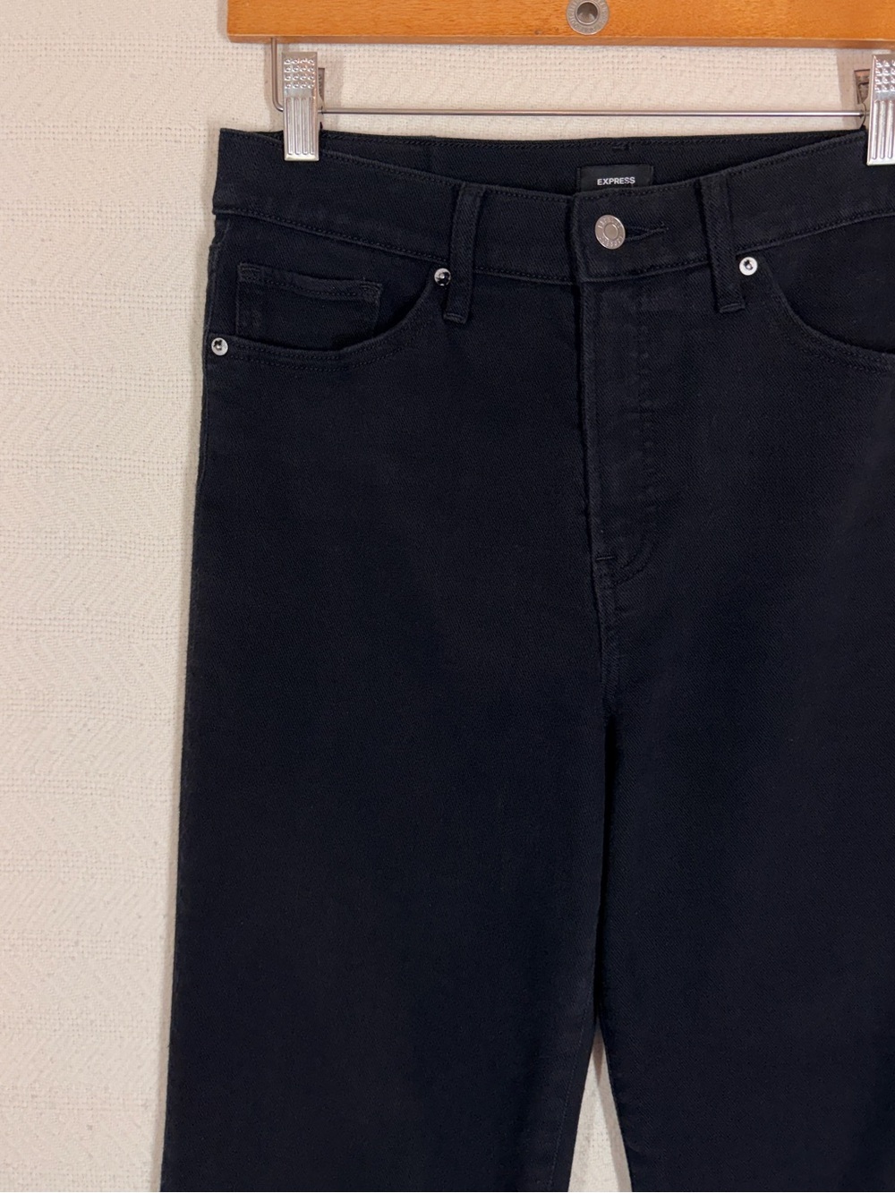 Express High Waisted Black Straight Leg Ankle Jeans Minimalist Crop Size 4